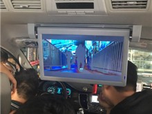 無包圍車載電動顯示器榮裝江淮商務車